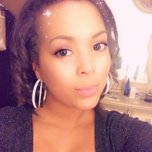 Meet your Posher, Shelby